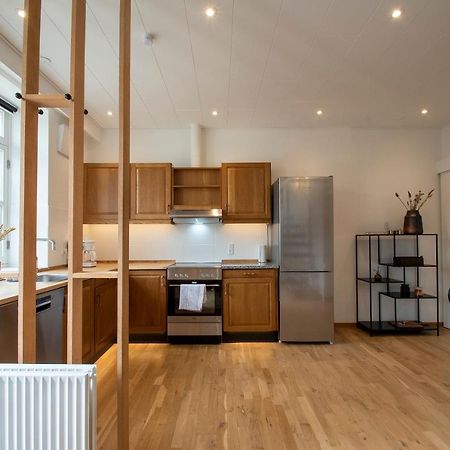 Stylish Two Floor Deluxe Apartment - 2 Bedroom Sønderborg Kültér fotó