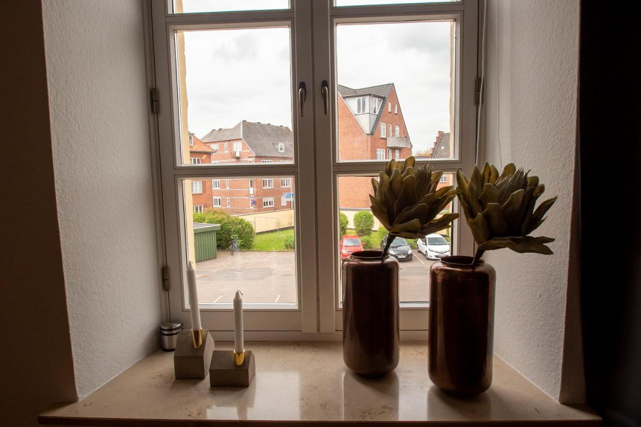 Stylish Two Floor Deluxe Apartment - 2 Bedroom Sønderborg Kültér fotó